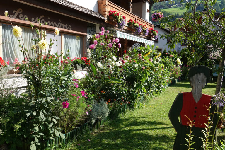 B&B Bed and Breakfast Chalet Les Nainores